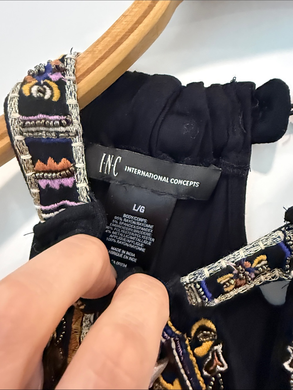 INC International Concepts Black Embroidered Strappy shirt size large - Picture 4 of 6